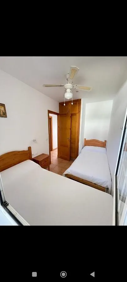 Bonito apartamento con terrazas y aparcamiento. Son Bou